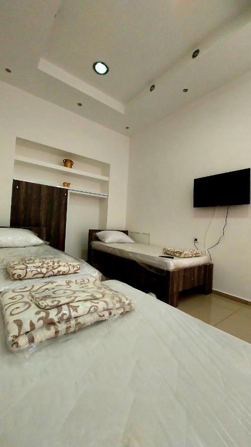 Appartement Apartman Mladenovic à Zaječar Extérieur photo