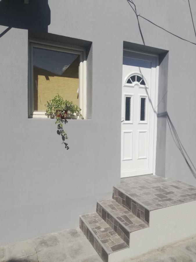 Appartement Apartman Mladenovic à Zaječar Extérieur photo